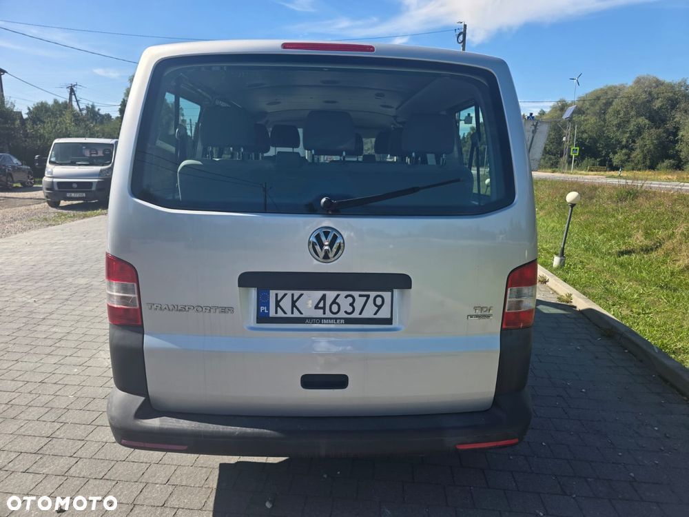 Volkswagen Transporter - 4