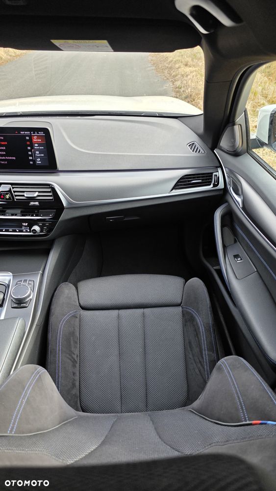 BMW Seria 5 520d xDrive mHEV M Sport sport - 22