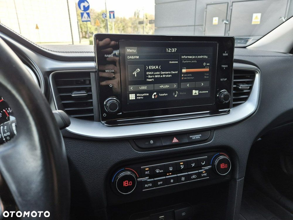 Kia XCeed 1.5 T-GDI M - 29