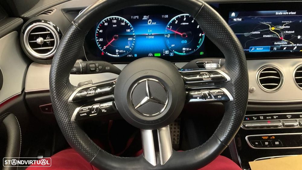 Mercedes-Benz E 300 de AMG Line - 4