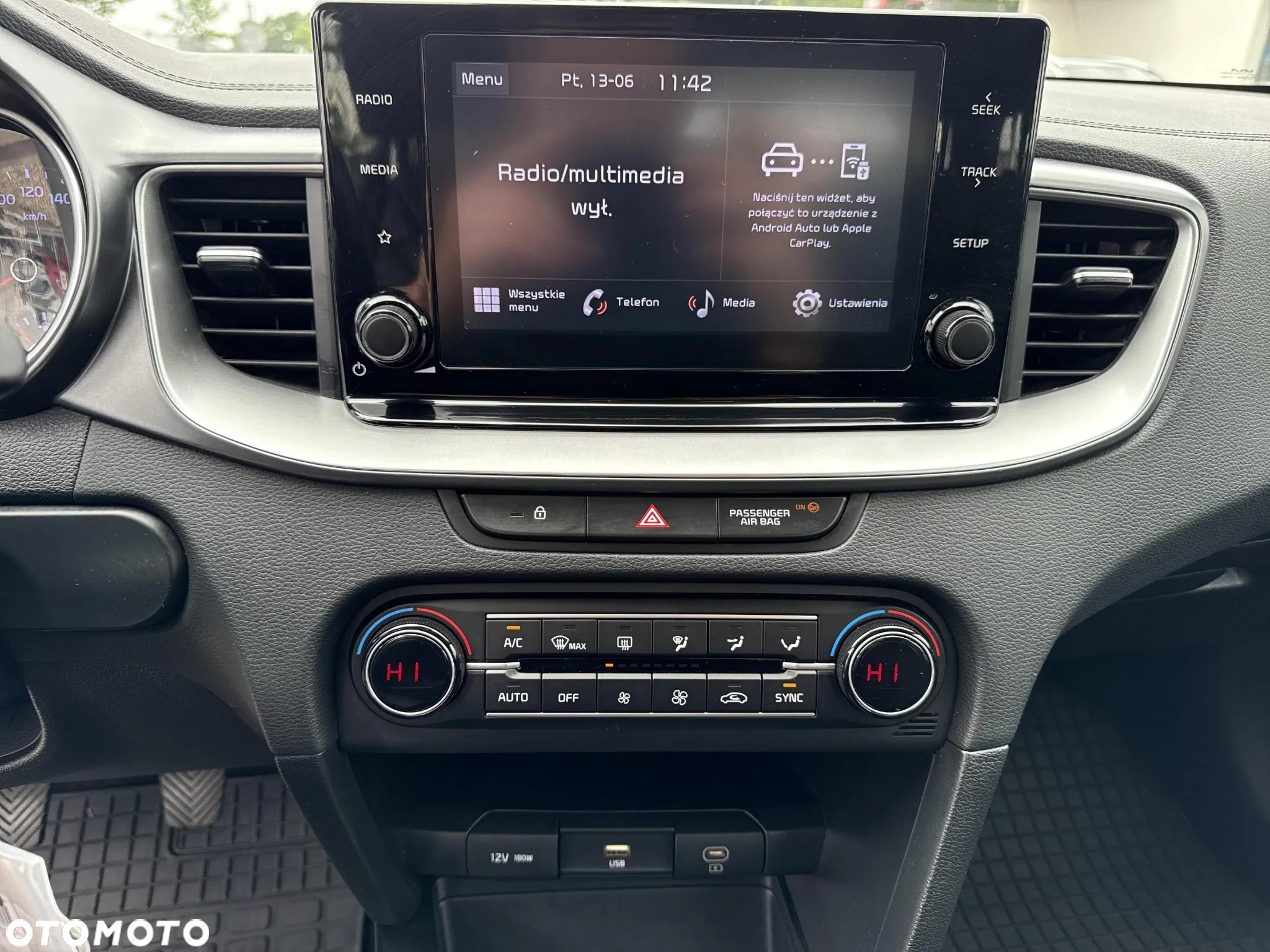 Kia Ceed 1.5 T-GDI M - 22