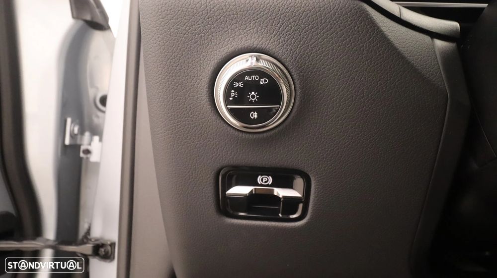 Mercedes-Benz GLC 300 de 4Matic - 24