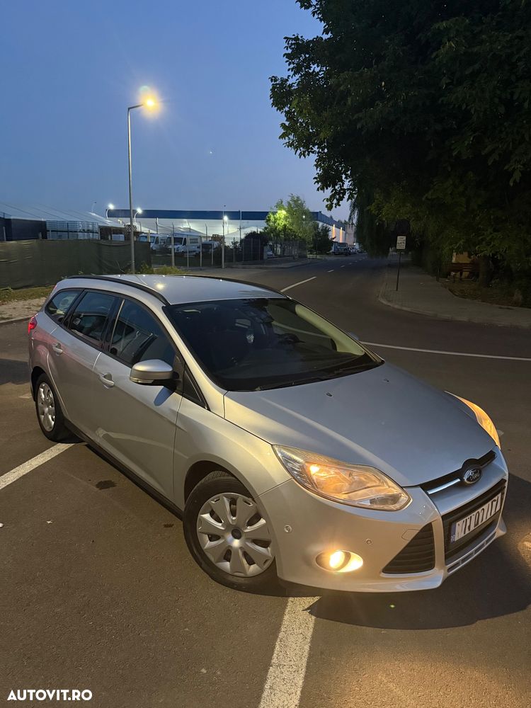Ford Focus 1.6 TDCI DPF Titanium - 1
