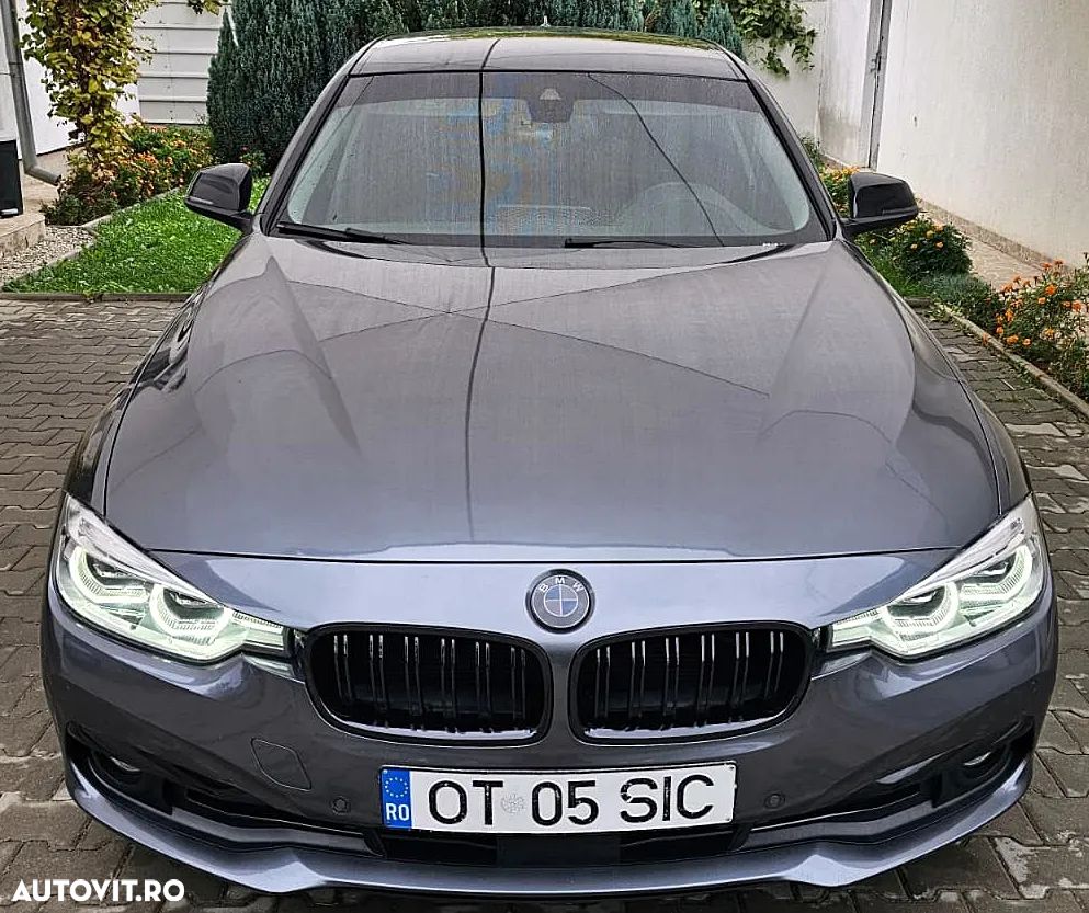 BMW Seria 3 320d Touring xDrive Aut. - 1