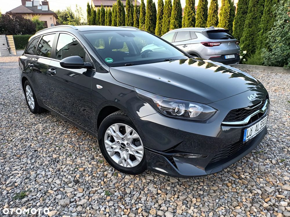 Kia Ceed - 1