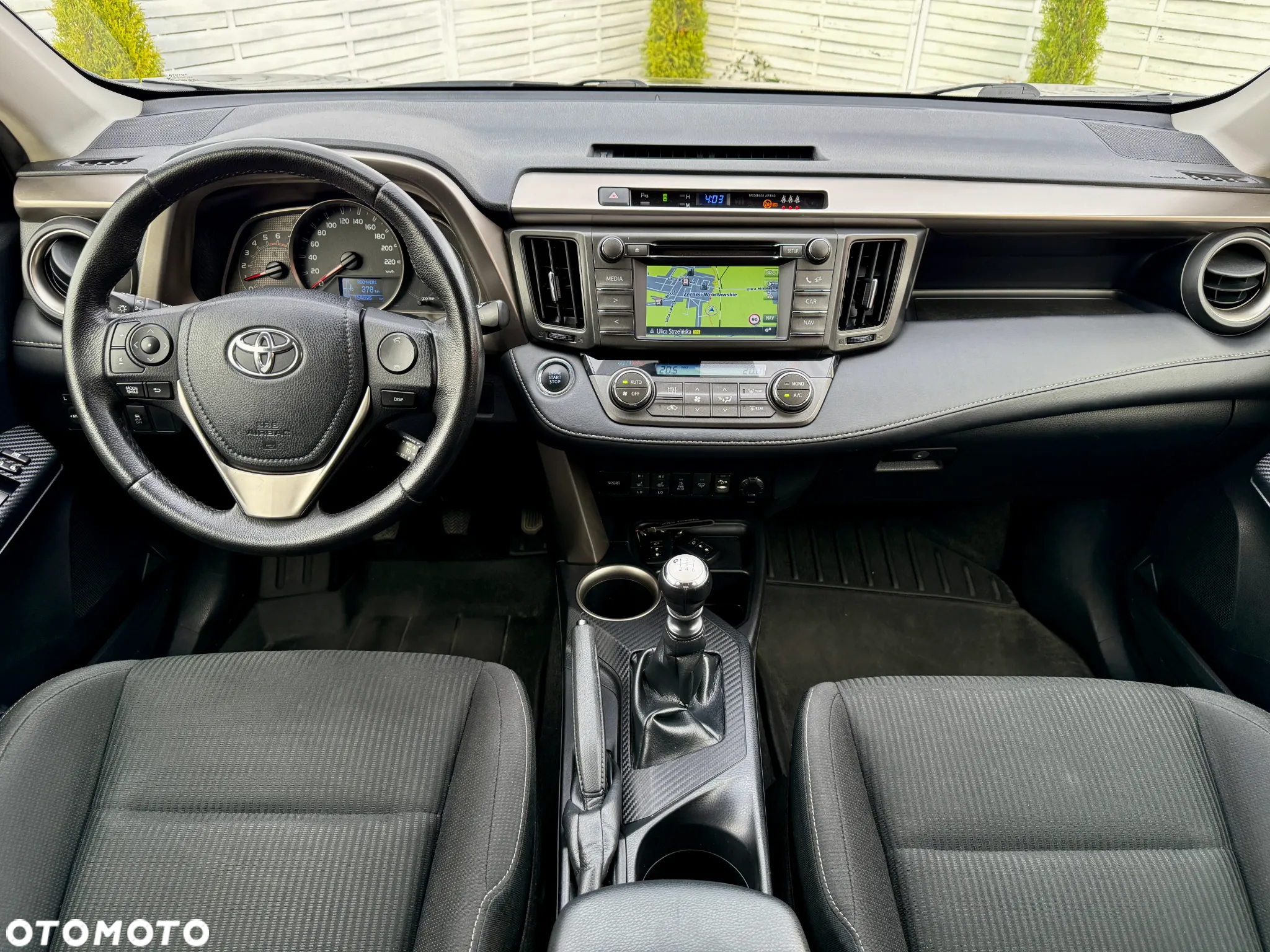 Toyota RAV4 2.0 D-4D 4x4 Executive - 9