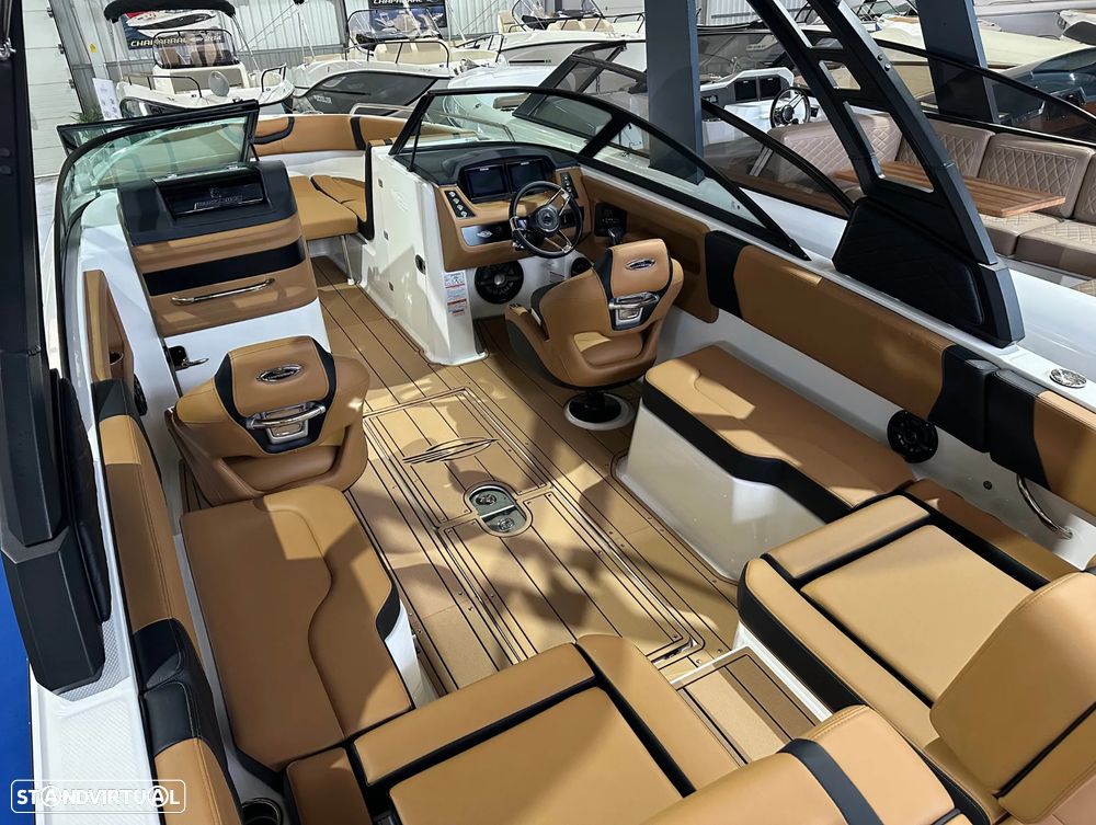 Chaparral 250 OSX - 10