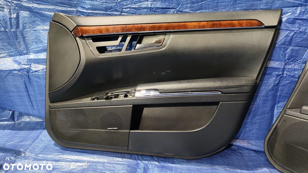 FOTELE KANAPA TUNEL ŚRODKOWY PODŁOKIETNIK BOCZKI DRZWI LED DEKORY TAPICERKA WNĘTRZE SKÓRA CZARNA GRZANA PAMIĘĆ FULL MASAŻE MERCEDES W221 LIFT KRÓTKI - 25