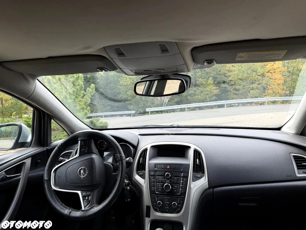 Opel Astra 1.7 CDTI DPF Design Edition - 11
