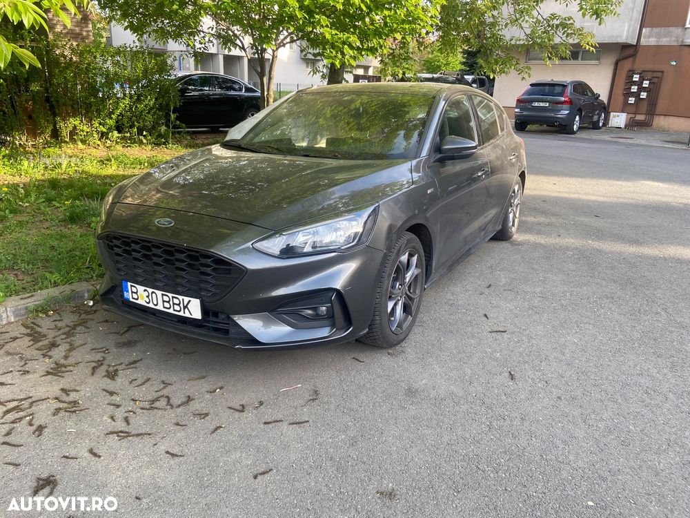 Ford Focus 1.5 EcoBlue Start-Stopp-System ST-LINE DESIGN - 9