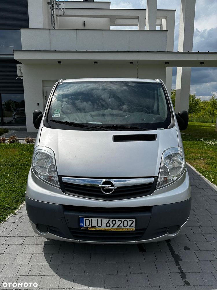 Opel Vivaro - 2