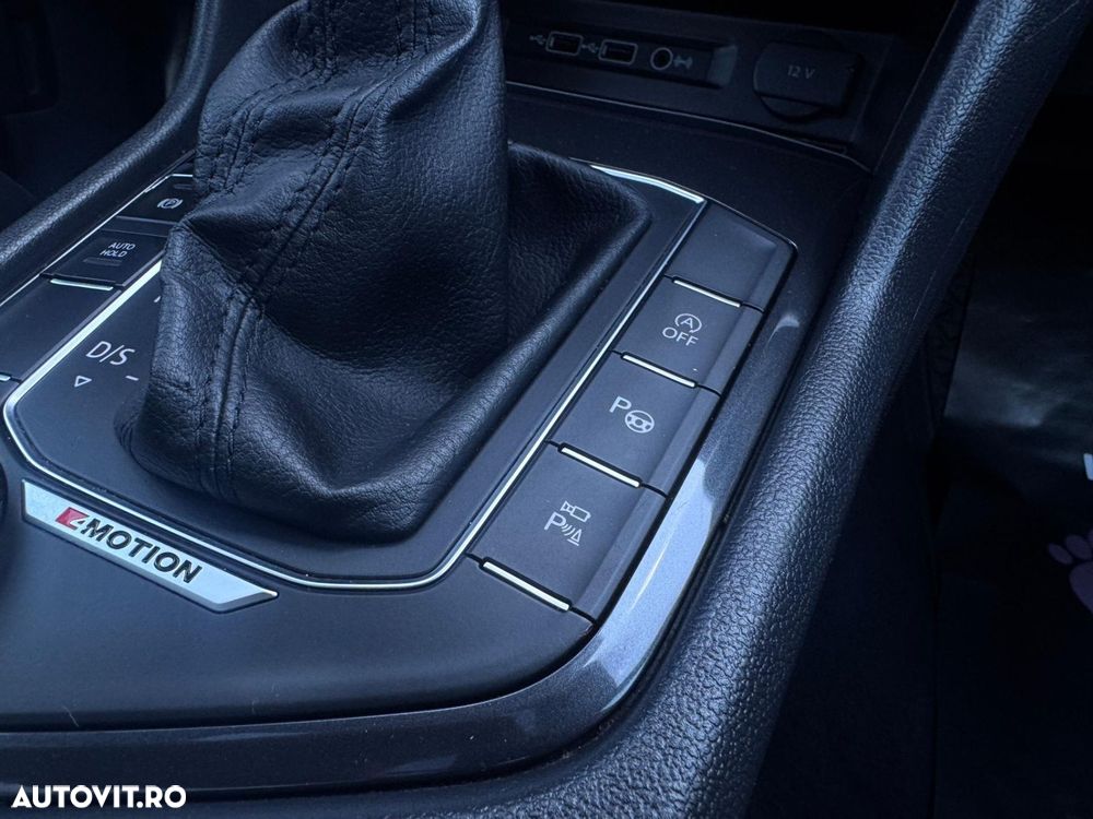 Volkswagen Tiguan - 16