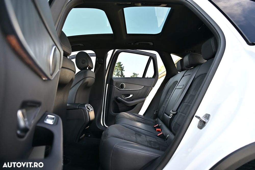 Mercedes-Benz GLC 250 d 4MATIC 9G-TRONIC AMG Line - 18
