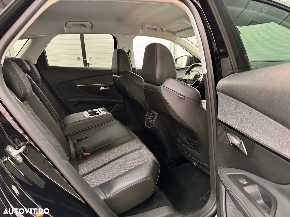 Peugeot 3008 1.2 PureTech Turbo S&S GT-Line - 5