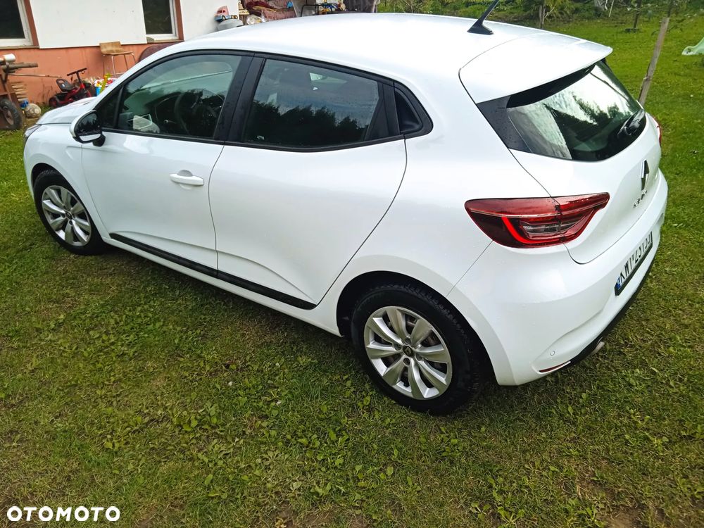 Renault Clio BLUE dCi 100 BUSINESS EDITION - 4
