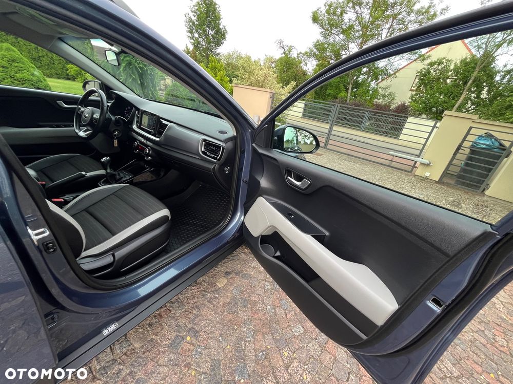 Kia Stonic 1.4 L - 22