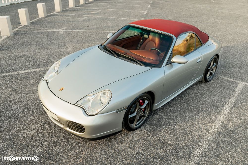 Porsche 911 (996) Carrera 4 Cabrio - 10
