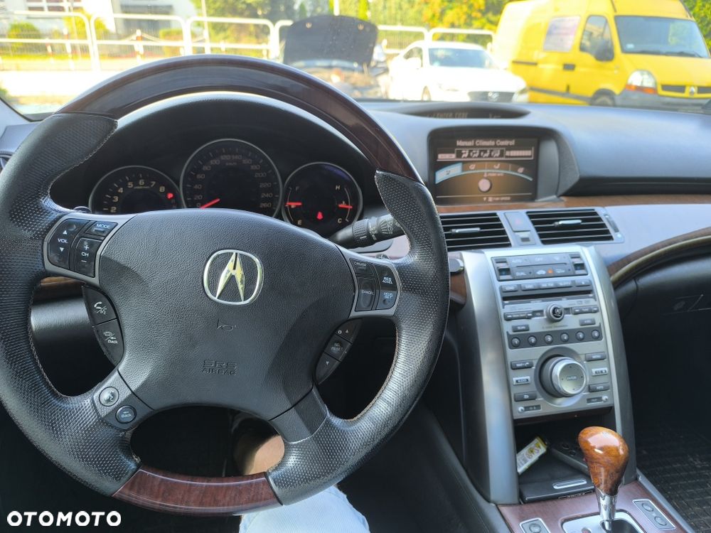 Acura RL - 7