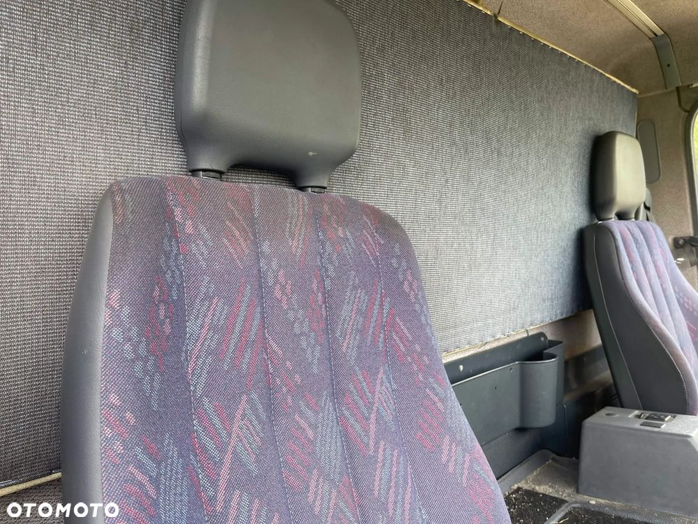 Mercedes-Benz ATEGO - 5
