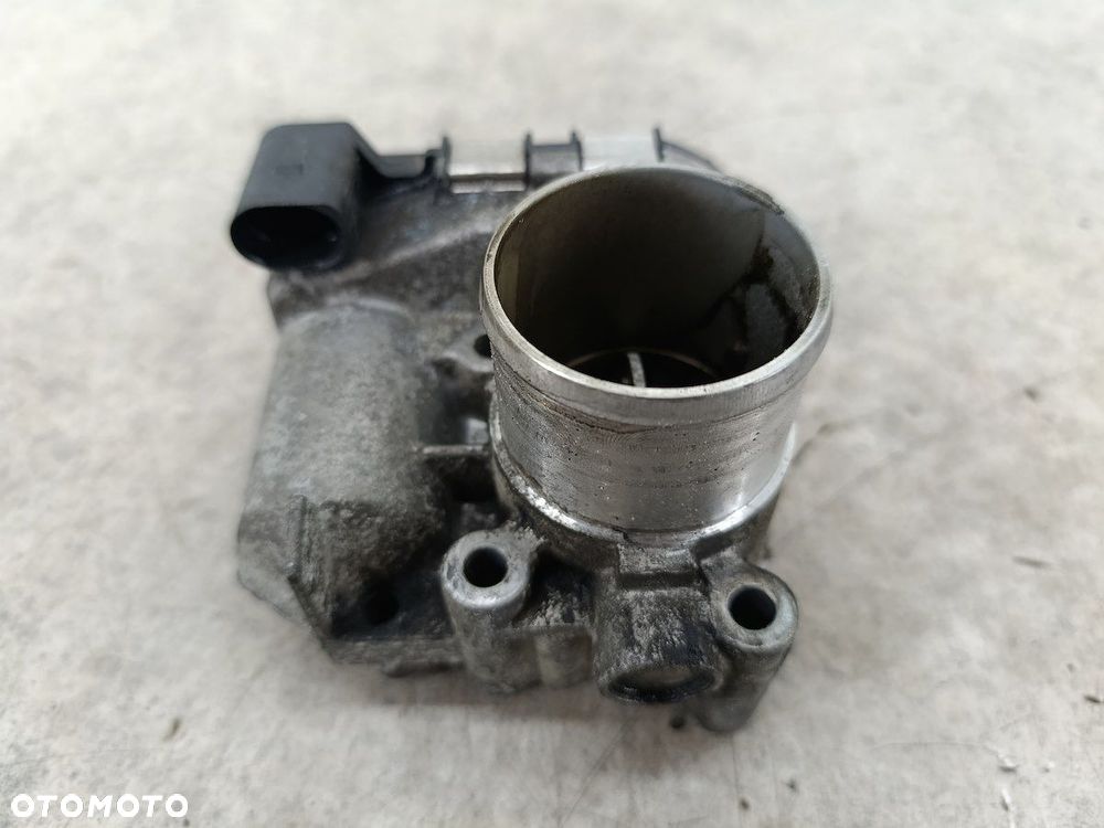 PRZEPUSTNICA RENAULT ESPACE IV 8200330810D 0281002681  BOSCH 2.0 DCI - 1