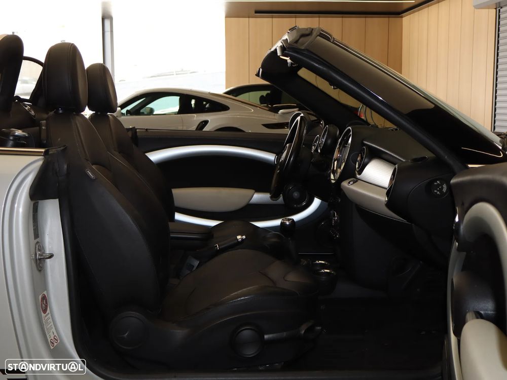MINI Roadster Cooper S - 18