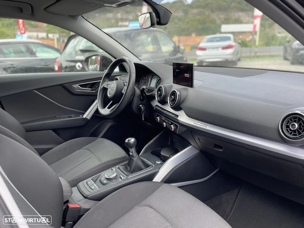 Audi Q2 30 TDI Sport - 11