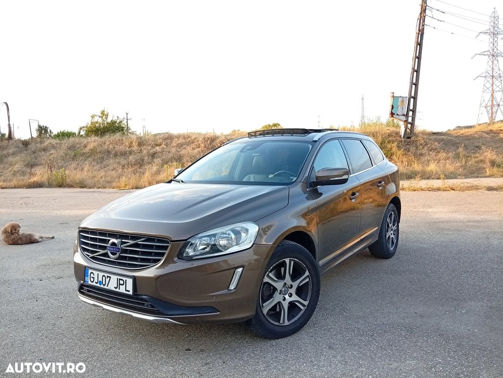 Volvo XC 60 D5 AWD Kinetic - 1