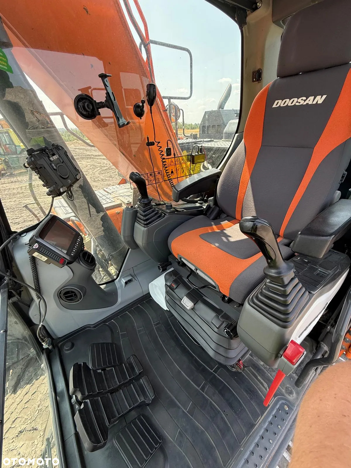 Doosan DX225LC-5 - 10
