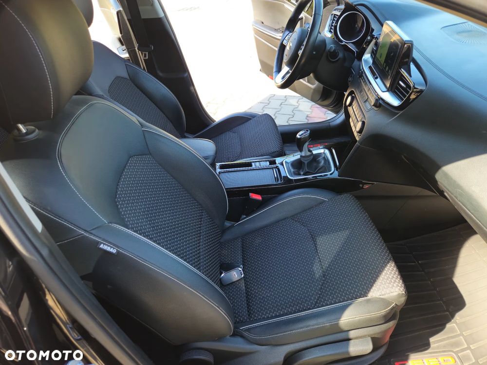 Kia Ceed 1.6 CRDi GT Line - 20