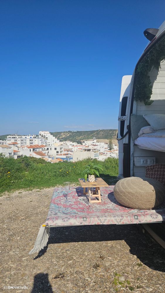 Mercedes-Benz Sprinter - 13