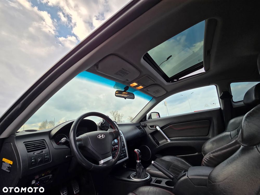 Hyundai Coupe 2.0 Middle - 11