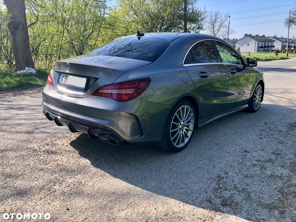 Mercedes-Benz CLA 200 d 7G-DCT UrbanStyle Edition - 7