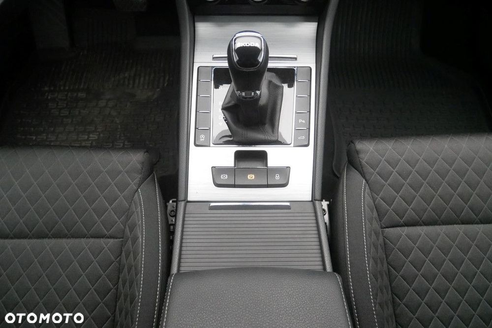 Skoda Superb - 11