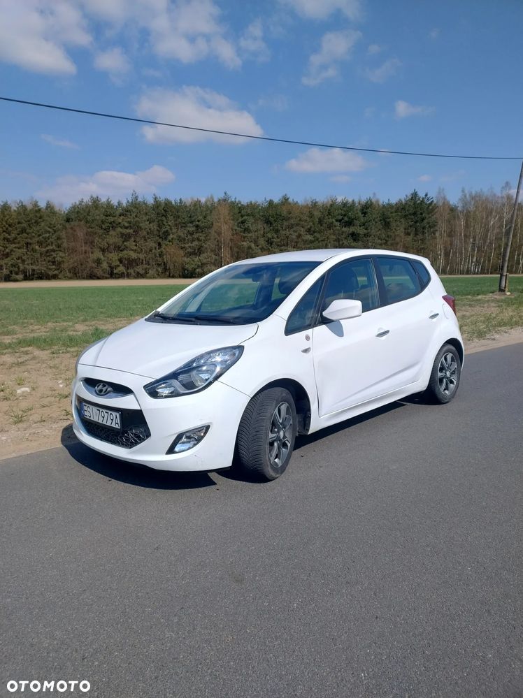 Hyundai ix20 1.6 CRDi blue Comfort - 12