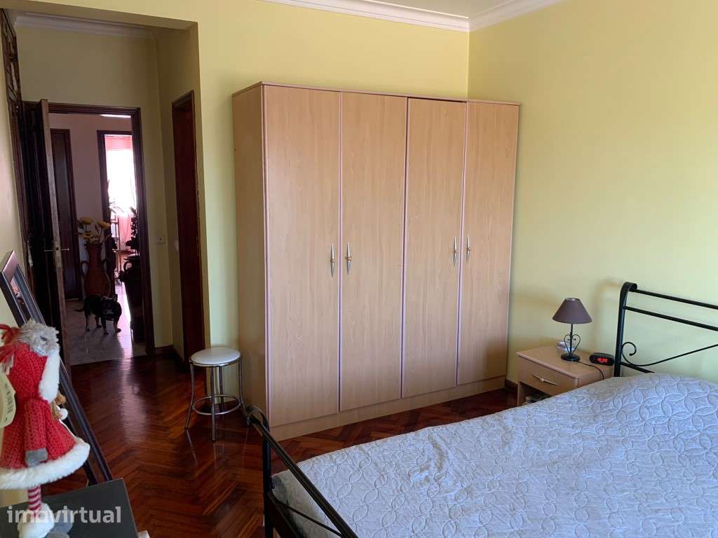 Apartamento T3 com suite, sótão e uma vista extraordinária sobre as... - Grande imagem: 3/28