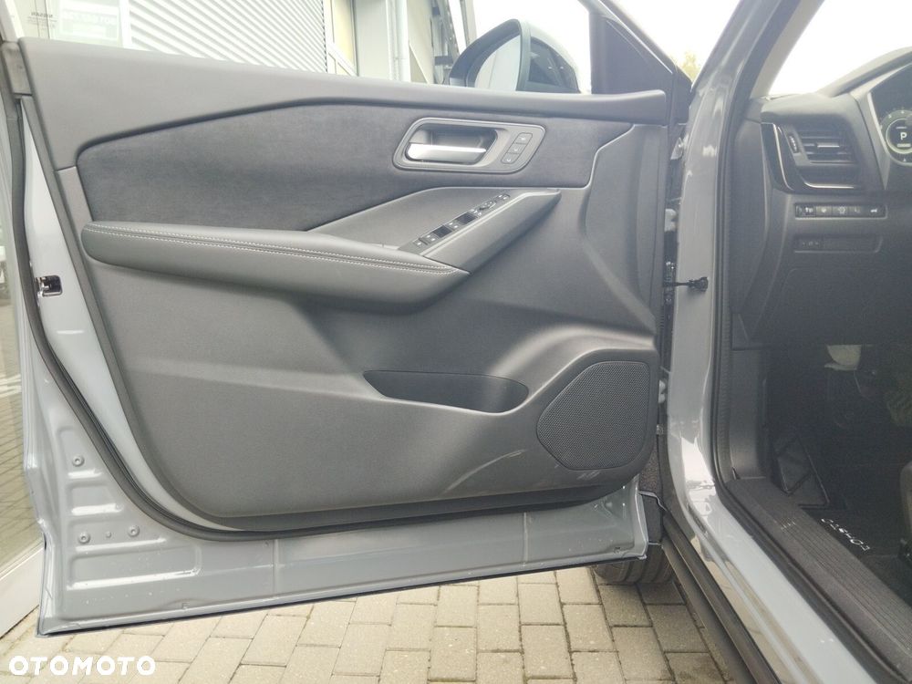 Nissan Qashqai 1.3 DIG-T mHEV N-Design Xtronic - 10