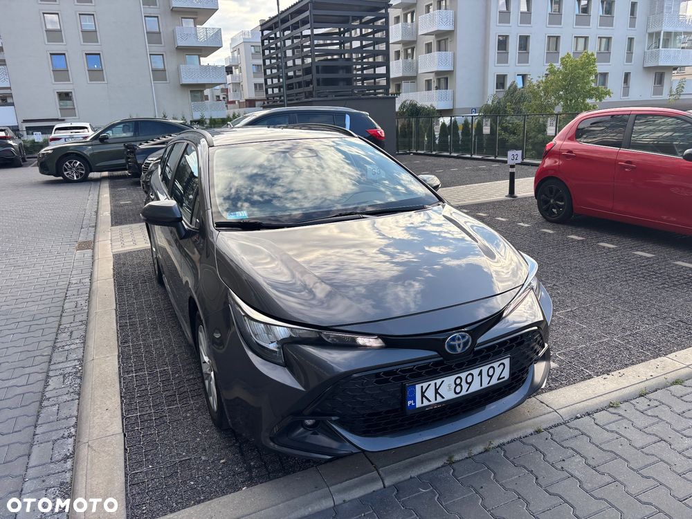 Toyota Corolla 1.8 Hybrid Comfort - 33