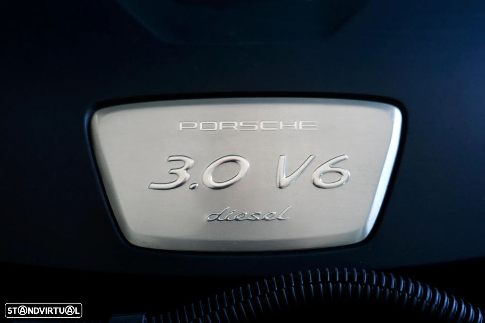 Porsche Cayenne Diesel Platinum Edition - 6