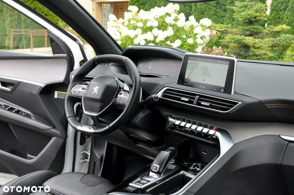Peugeot 3008 - 26
