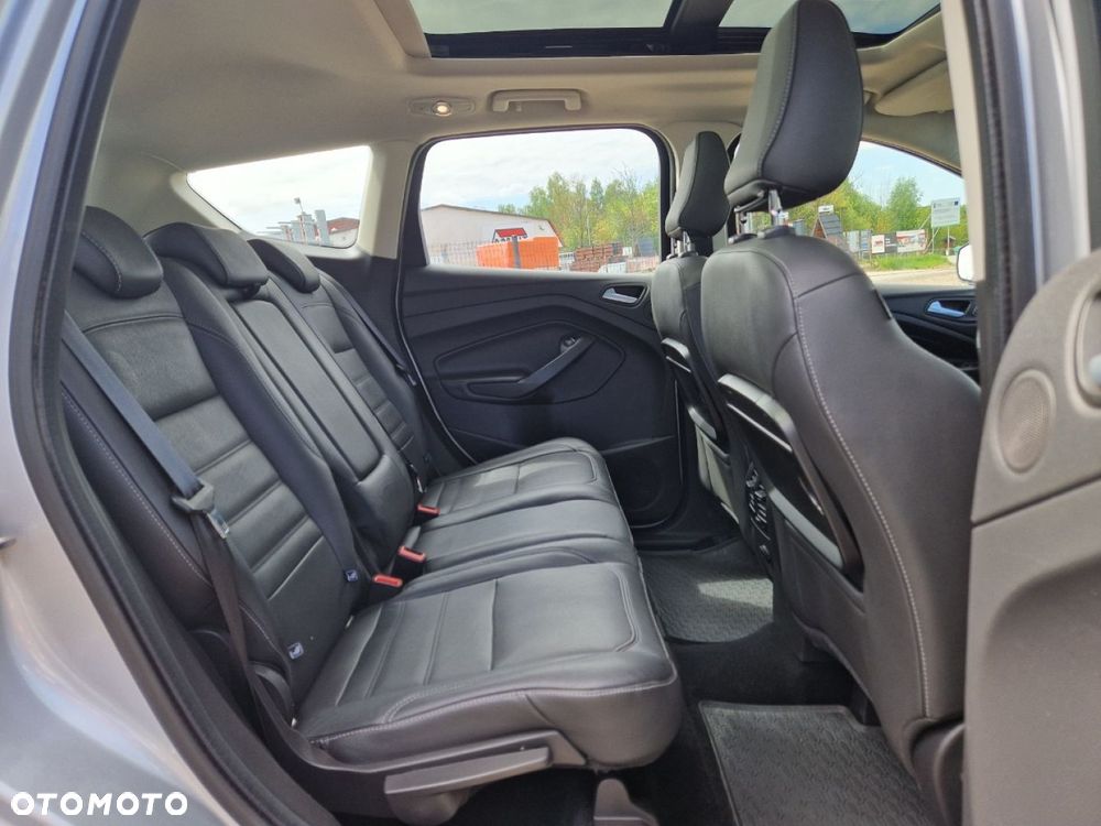 Ford Kuga 2.0 TDCi 4x4 Titanium - 21
