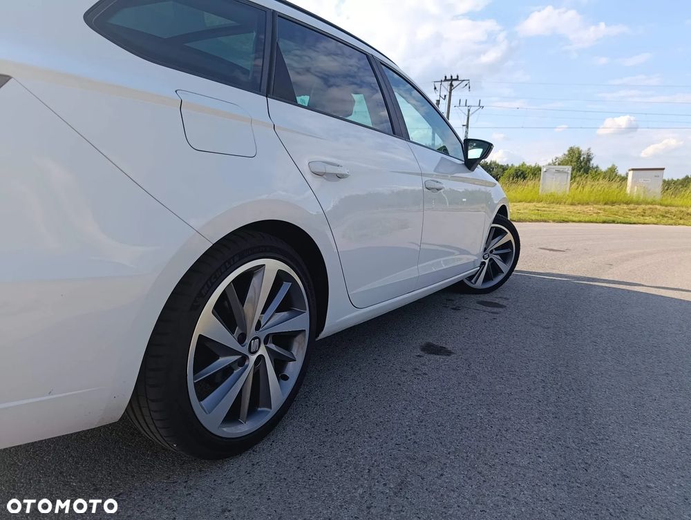Seat Leon 2.0 TDI DPF Start&Stop FR - 21