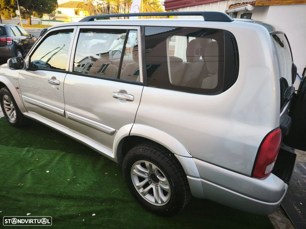 Suzuki Grand Vitara Metal Top 2.0 HDi - 31