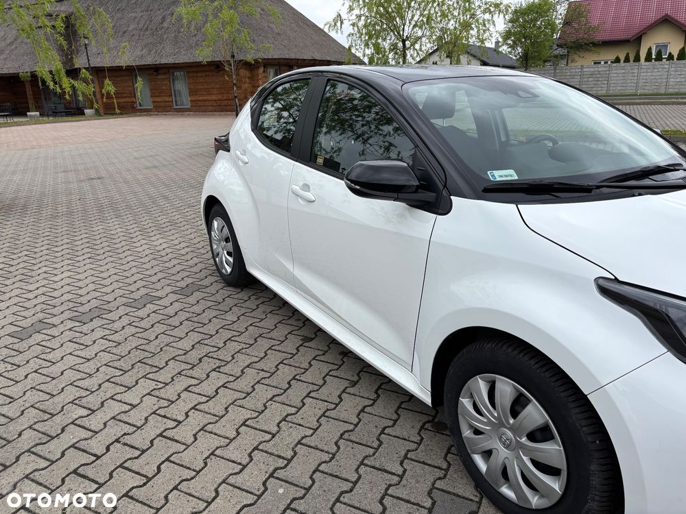 Toyota Yaris 1.5 Style - 11