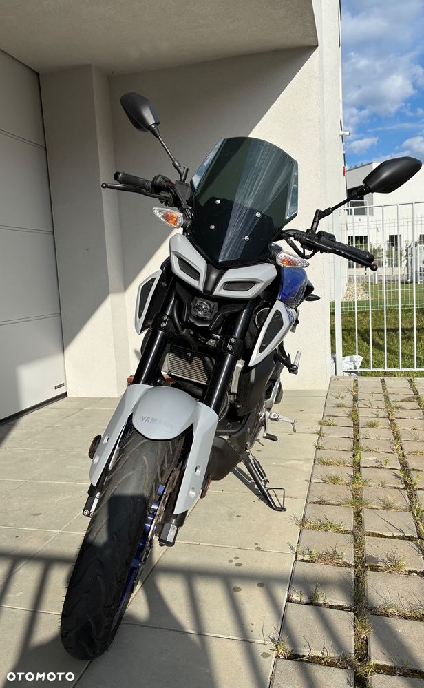 Yamaha MT - 7