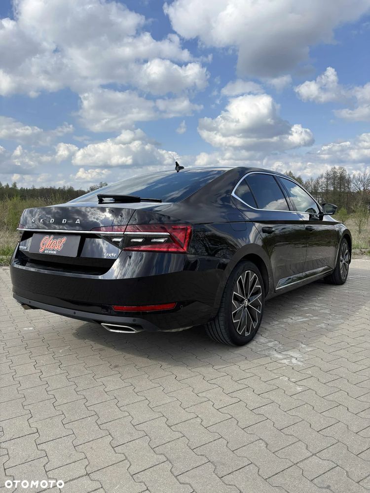 Skoda Superb 2.0 TSI 4x4 L&K DSG - 6