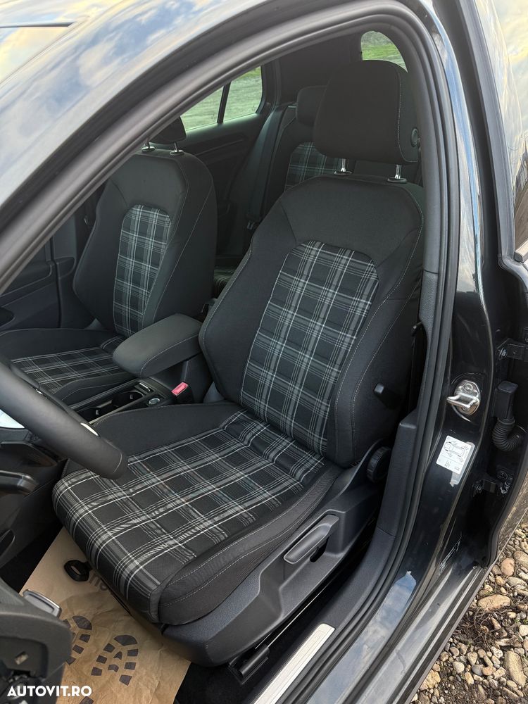 Volkswagen Golf GTD (BlueMotion Technology) DSG - 12