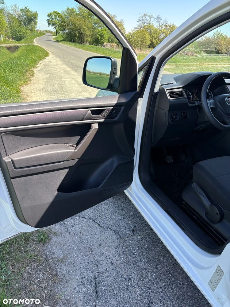 Volkswagen CADDY - 16