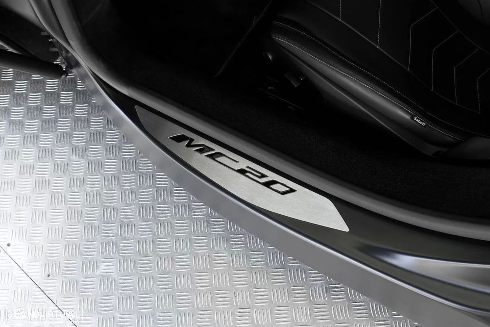 Maserati MC20 - 10