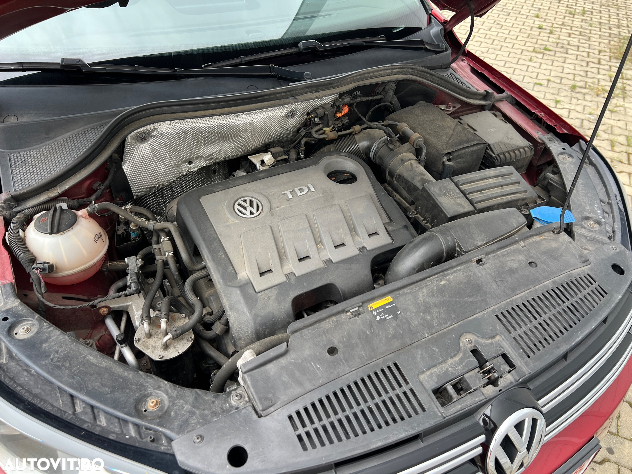 Volkswagen Tiguan 2.0 TDI 4Motion Track & Field - 13