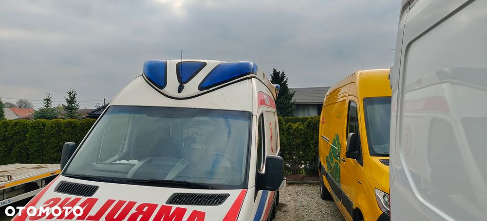 Mercedes-Benz Sprinter 316 Ambulans - 1